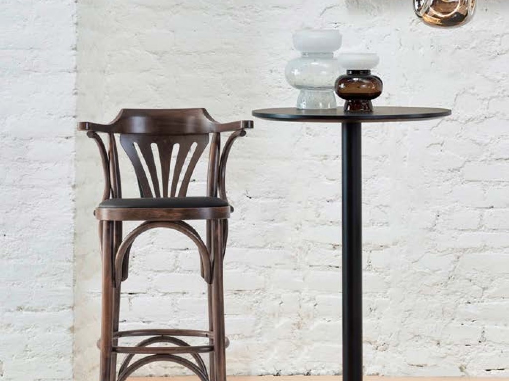 Thonet Ahşap Ayaklı Bar Sandalyesi