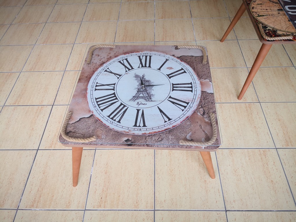 Dijital Baskılı Saatli Orta Sehpa